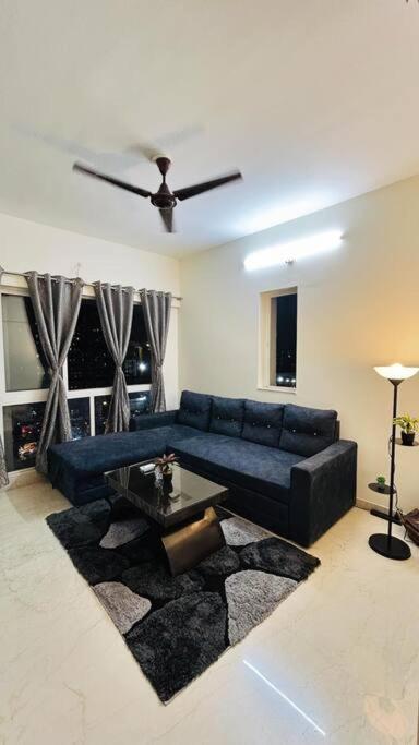 Cozy 1bhk Near Nesco, J Pmorgan * Mumbai