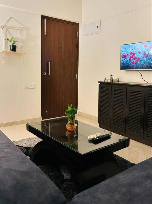 Cozy 1bhk Near Nesco, J Pmorgan Apartment